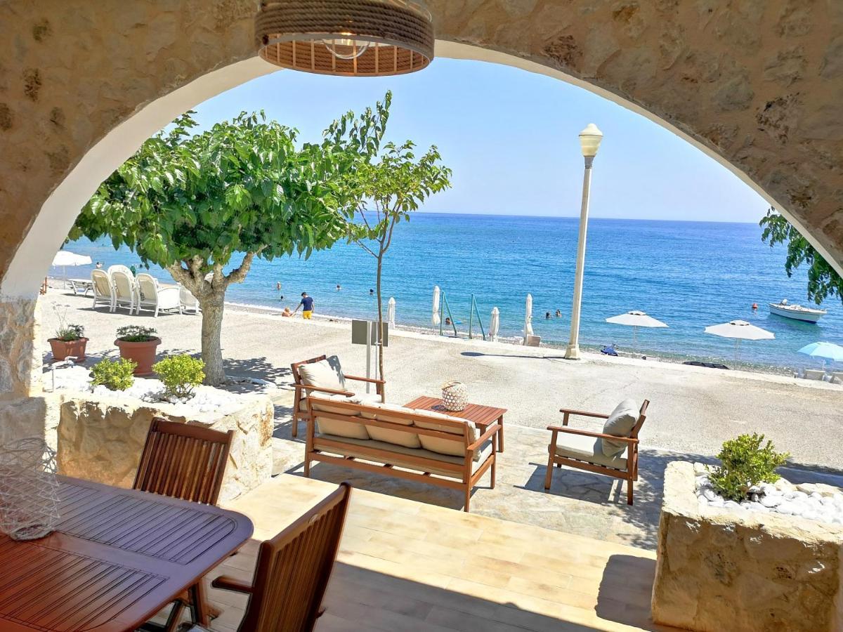 Relax Seaside House By Living In Blue Villa Haraki Exteriör bild